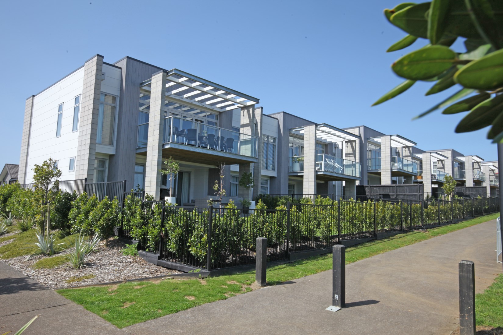 Paerata Rise 1